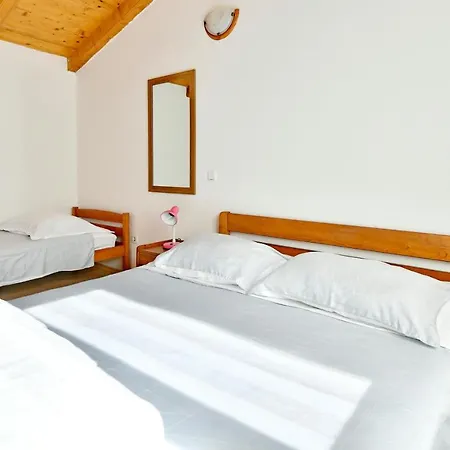 Adriatico * Πόρετς